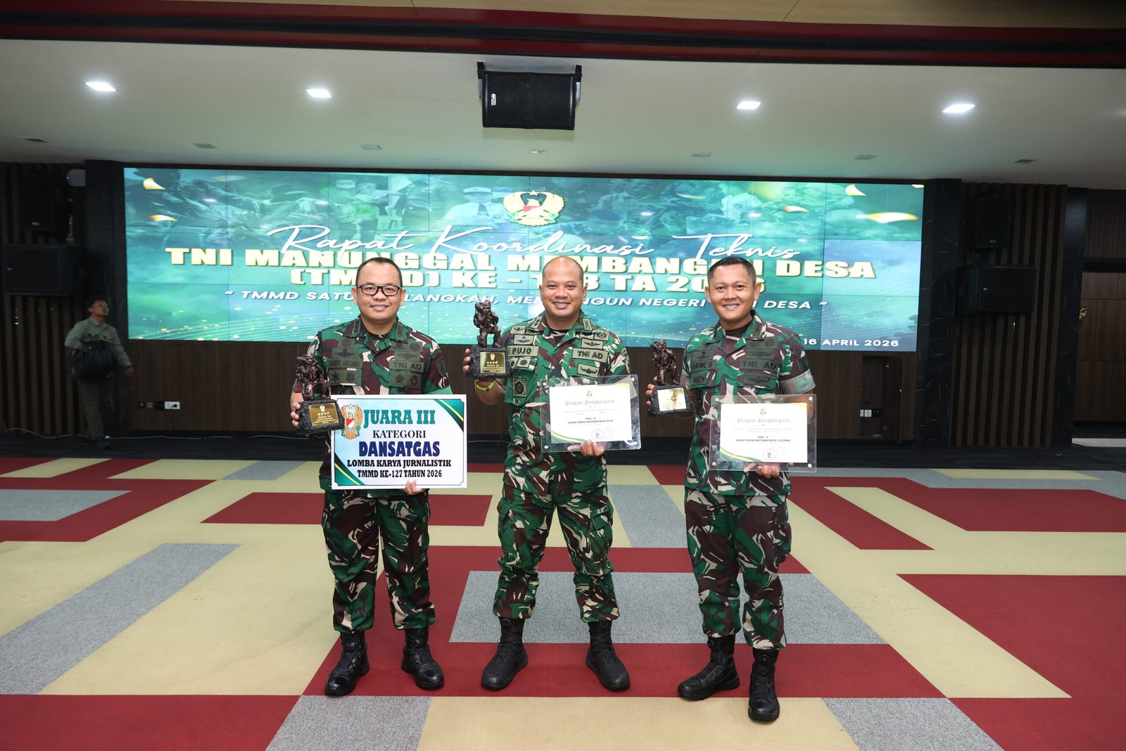 Penerimaan penghargaan kategori Dansatgas