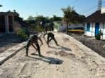 Kolaborasi Satgas TMMD dan Masyarakat dalam Pembangunan Drainase Masjid Krebet