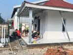 Kerjasama TNI dan Masyarakat dalam Pembangunan Tempat Ibadah dan Sarana Sanitasi