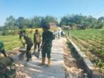 Kepedulian Bersama dalam Pembangunan Jalan oleh Satgas TMMD Ke-129
