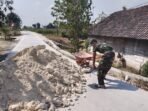 Pekerjaan Penimbunan di Jalan Kedung Pandan oleh Satgas TMMD