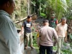 Aparat Gabungan Desa Kamasan Sidak Instalasi Pembuangan Limbah Pabrik Tahu Aparat Gabungan Desa Kamasan Sidak Instalasi Pembuangan Limbah Pabrik Tahu