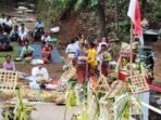 Peresmian Jembatan Garuda Melalui Upacara Adat, Sinergi TNI dan Warga Getakan Terwujud