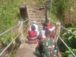 Babinsa Tamanbali Ikuti Upacara Ngeruak untuk Jembatan Siganing