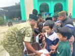 Program SEJUK Yonif TP 859/RBK Meningkatkan Toleransi Melalui Bakti Sosial di Supiori Program SEJUK Yonif TP 859/RBK Meningkatkan Toleransi Melalui Bakti Sosial di Supiori
